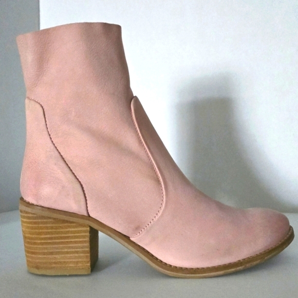 Diba True Majestic Bootie Light Pink Size 10 - Picture 3 of 9